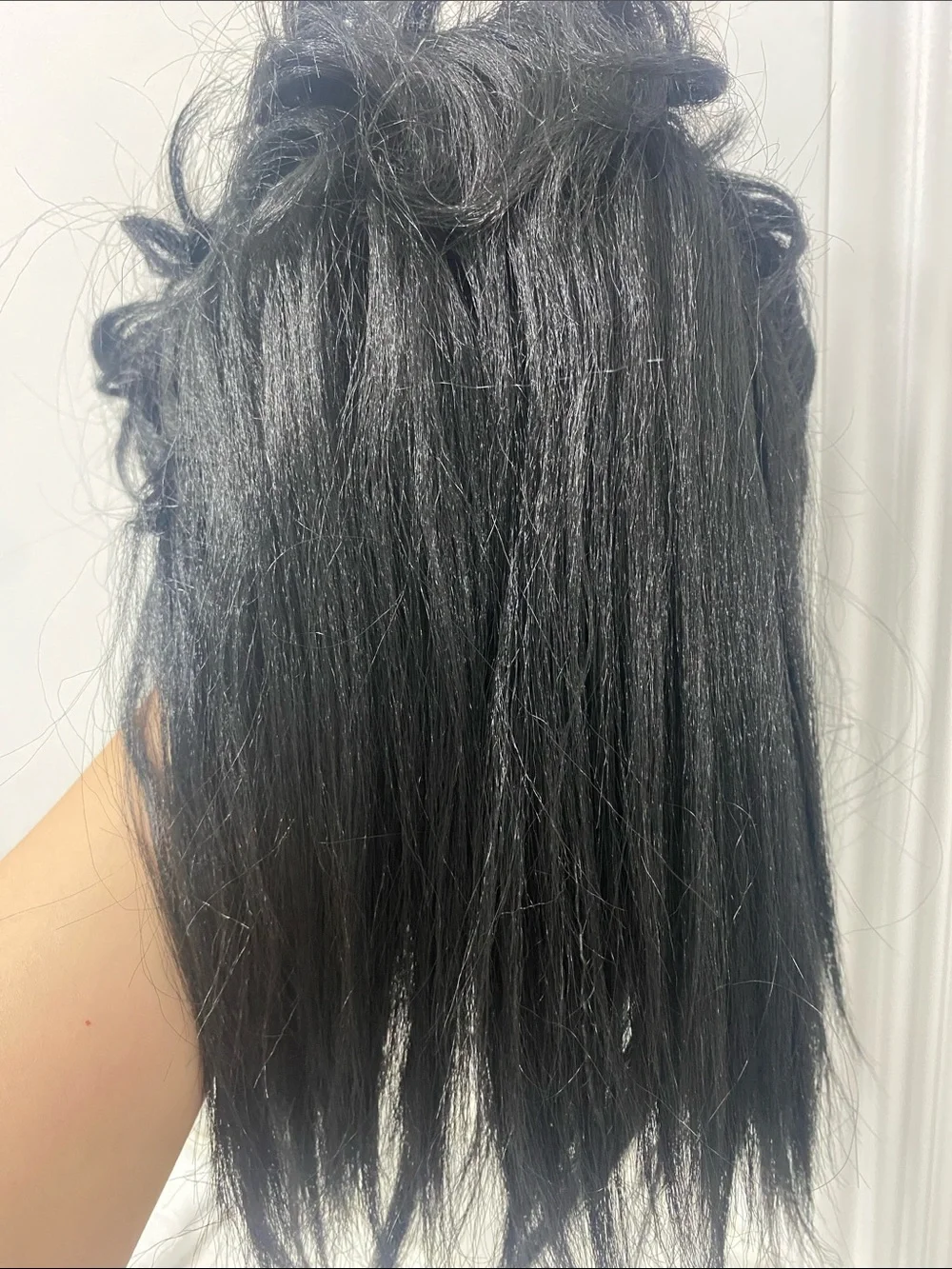 COS Black Layered Mullet Wig